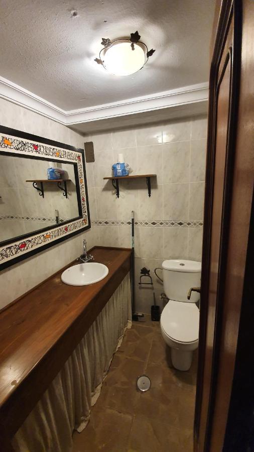 Visit Gibraltar Stay In La Linea For Less! La Línea de la Concepción Dış mekan fotoğraf